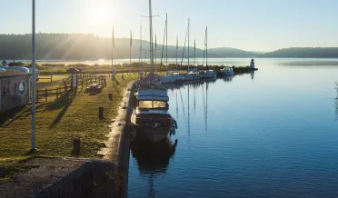 Inloppet i Mem i soluppgång