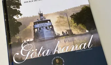 Bild på bok om Göta kanal