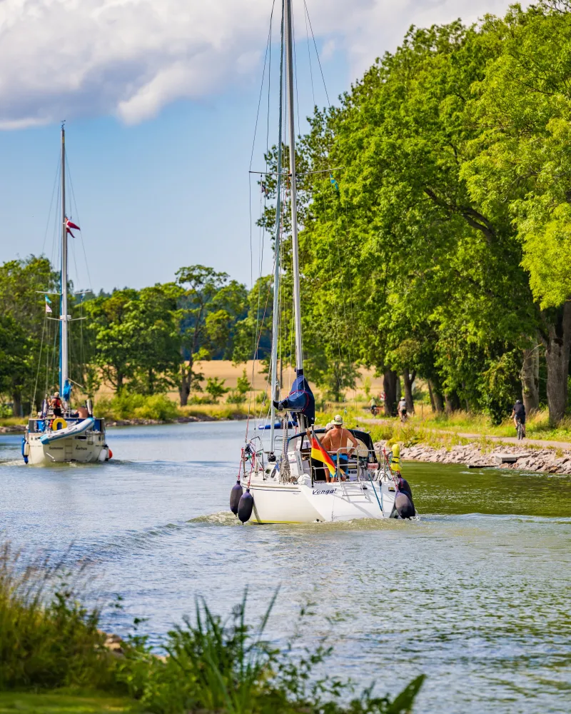 Segelbåtar på Göta kanal 