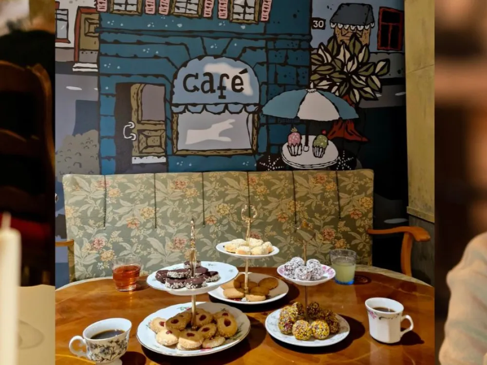 Panini & Bernard's Café