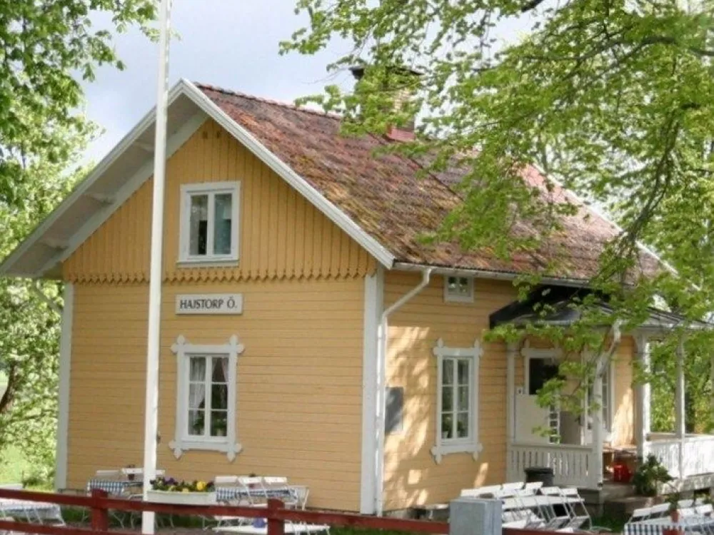 Hajstorp Slusscafé & Vandrarhem, Göta Kanal
