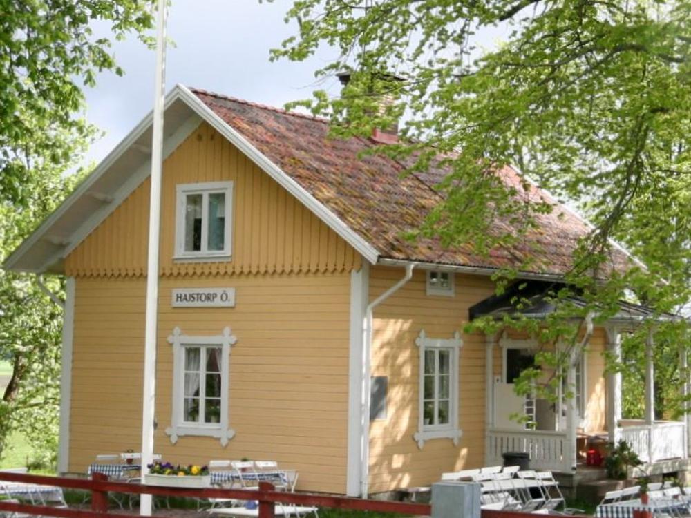 Hostel and pitches for motorhomes and caravans in Hajstorp