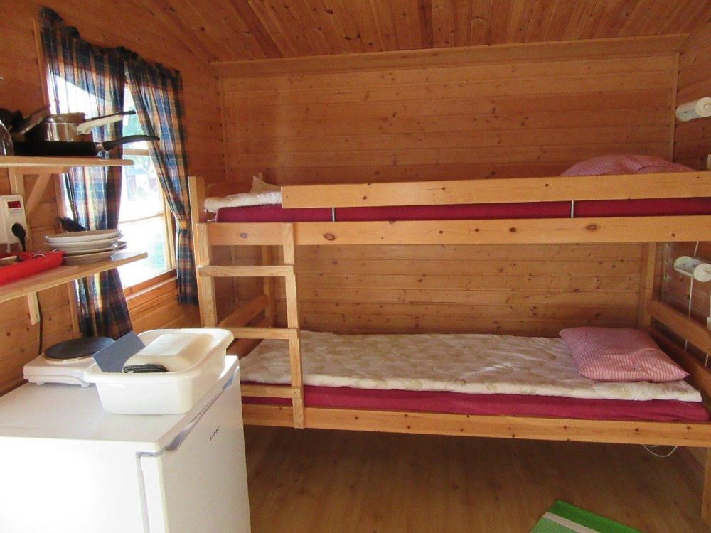 Cottage no 8 (2 beds, 10, sq m, without WC/shower)