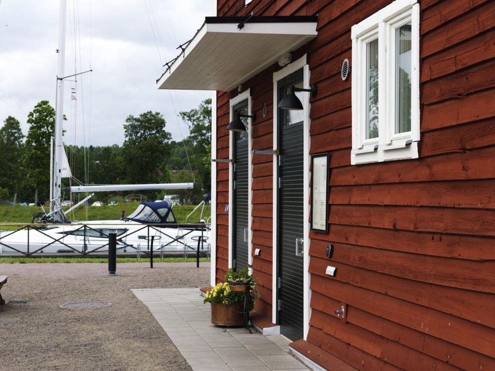 Borensbergs gästhamn vid sjön Boren
