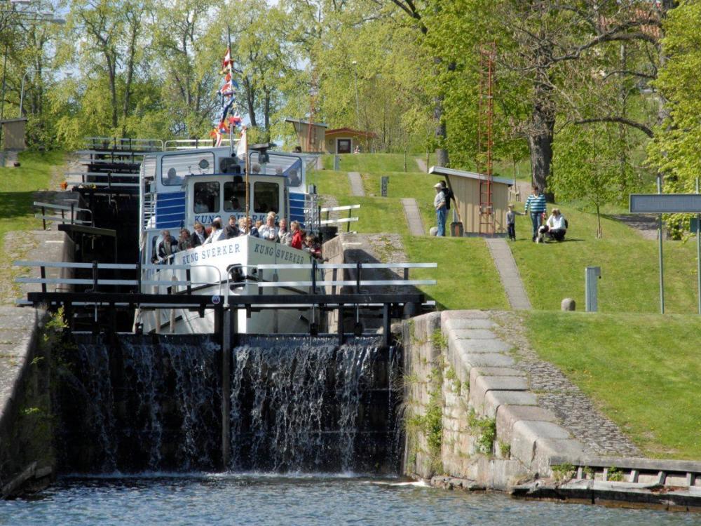 Göta Canal marina - Borenshult, Motala