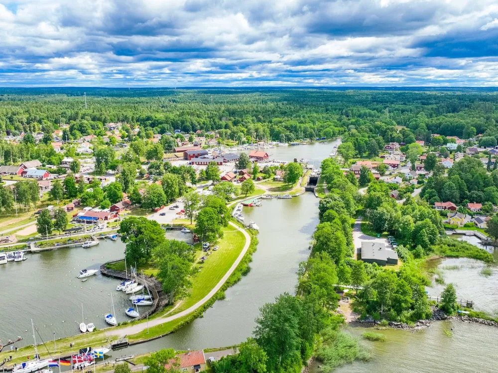 Sjötorp Yachthafen