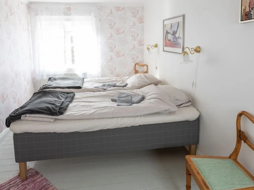Lyrsta R B&B