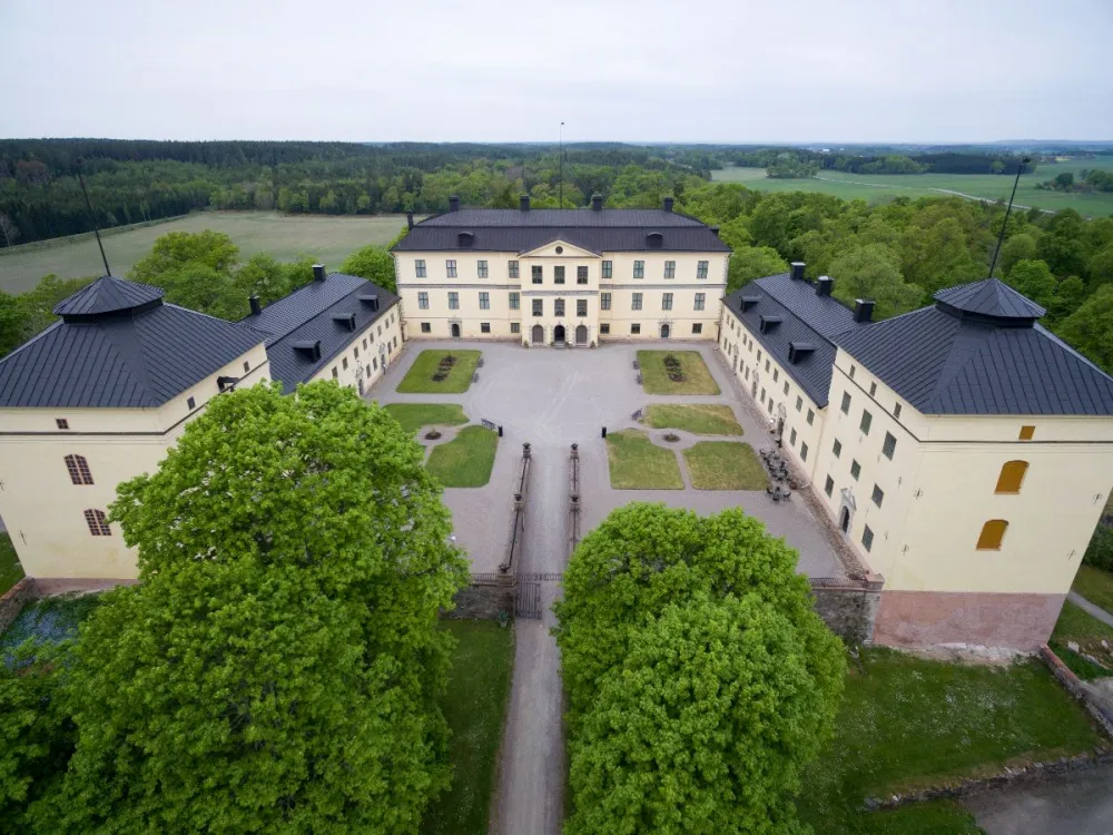 Geführte Burgbesichtigung auf Schloss Löfstad (Nur auf Schwedisch unt English!)