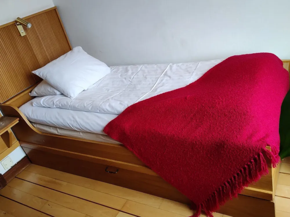 Single room with breakfast