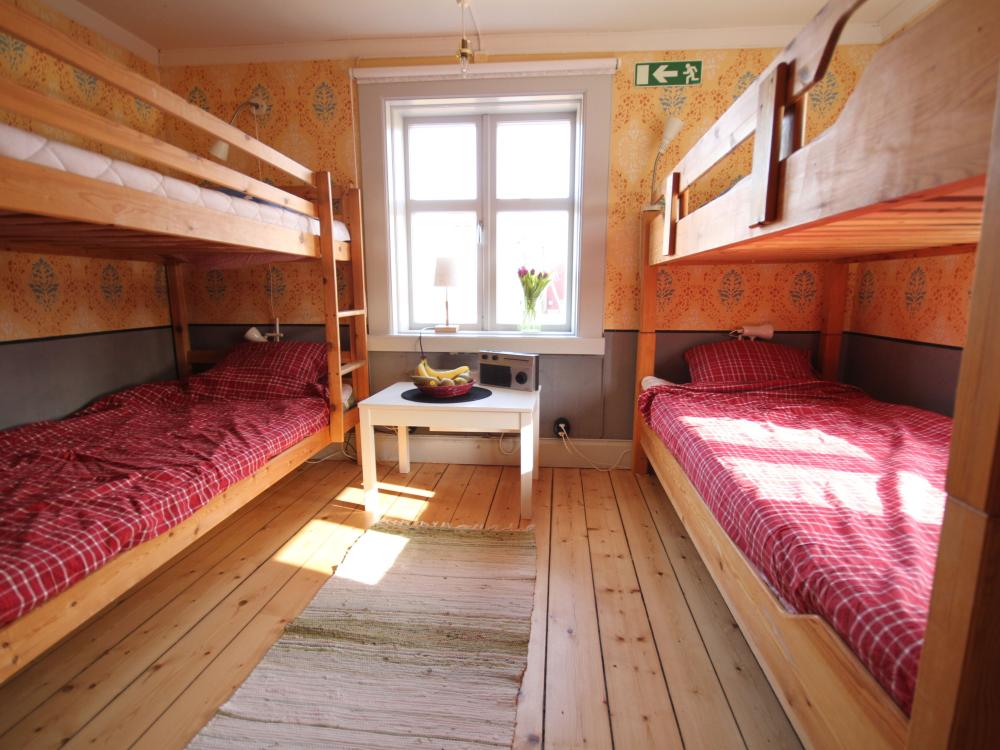 Accomodation by the Göta Canal - Lovely hostel in Mallboden