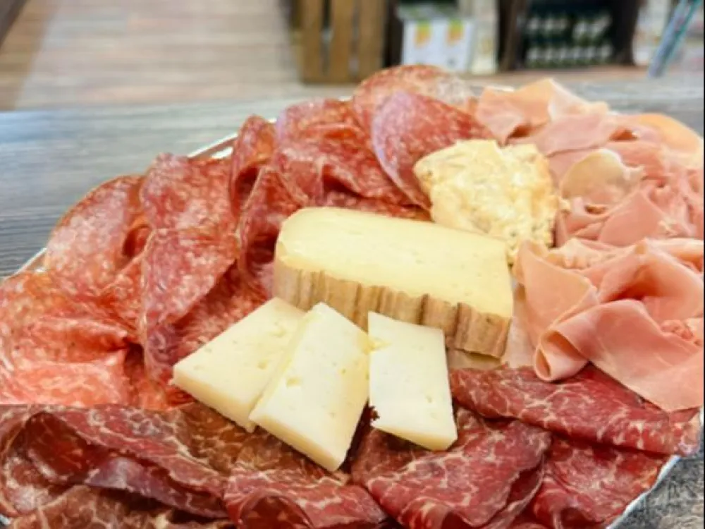 Lombardy delicacy tray