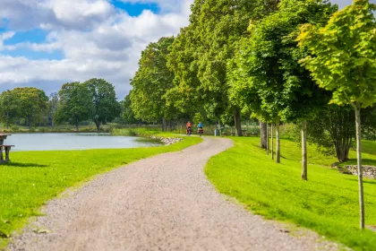 Par cyklar på Göta kanalleden