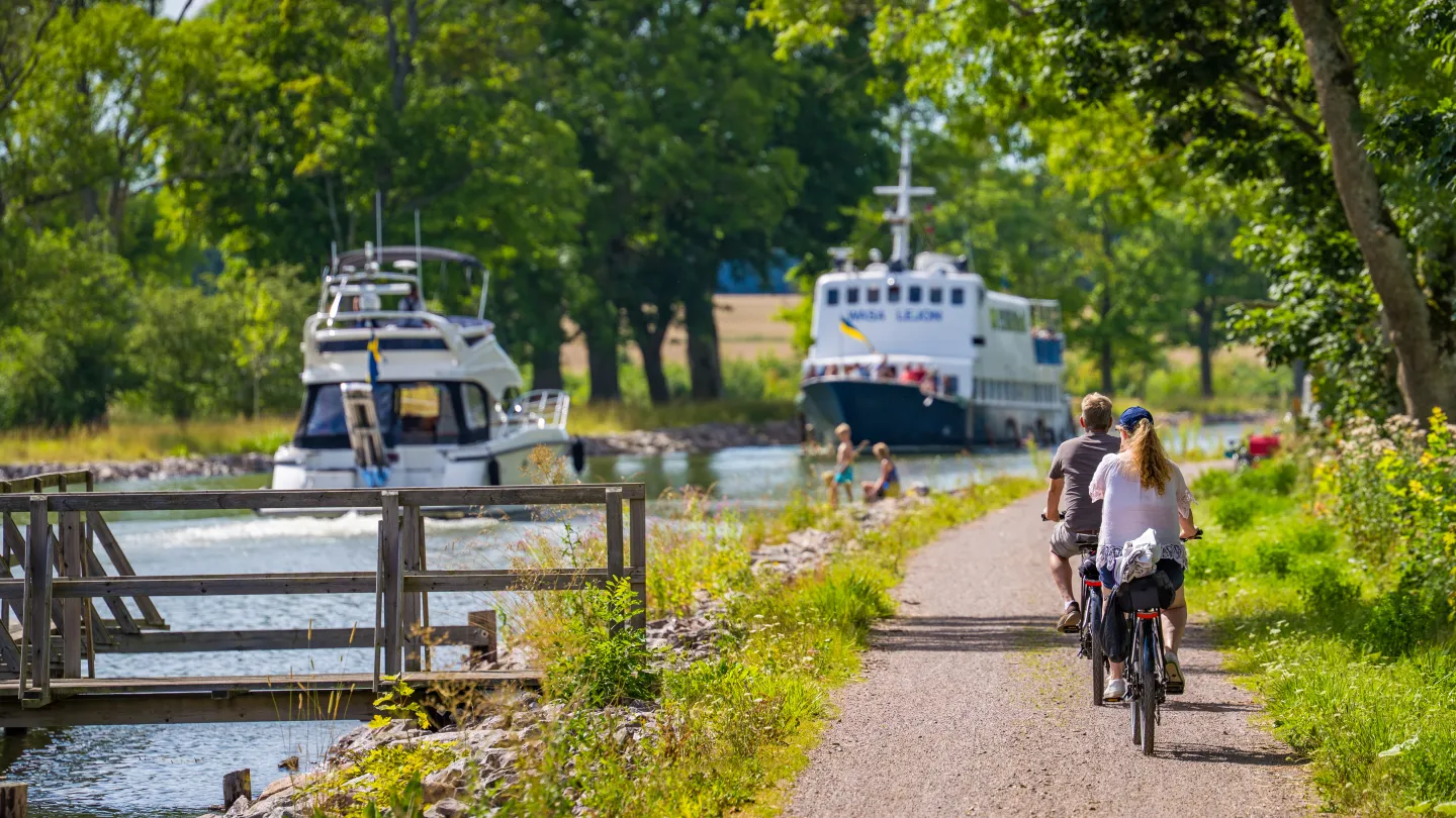 Sommardag vid Göta kanal 