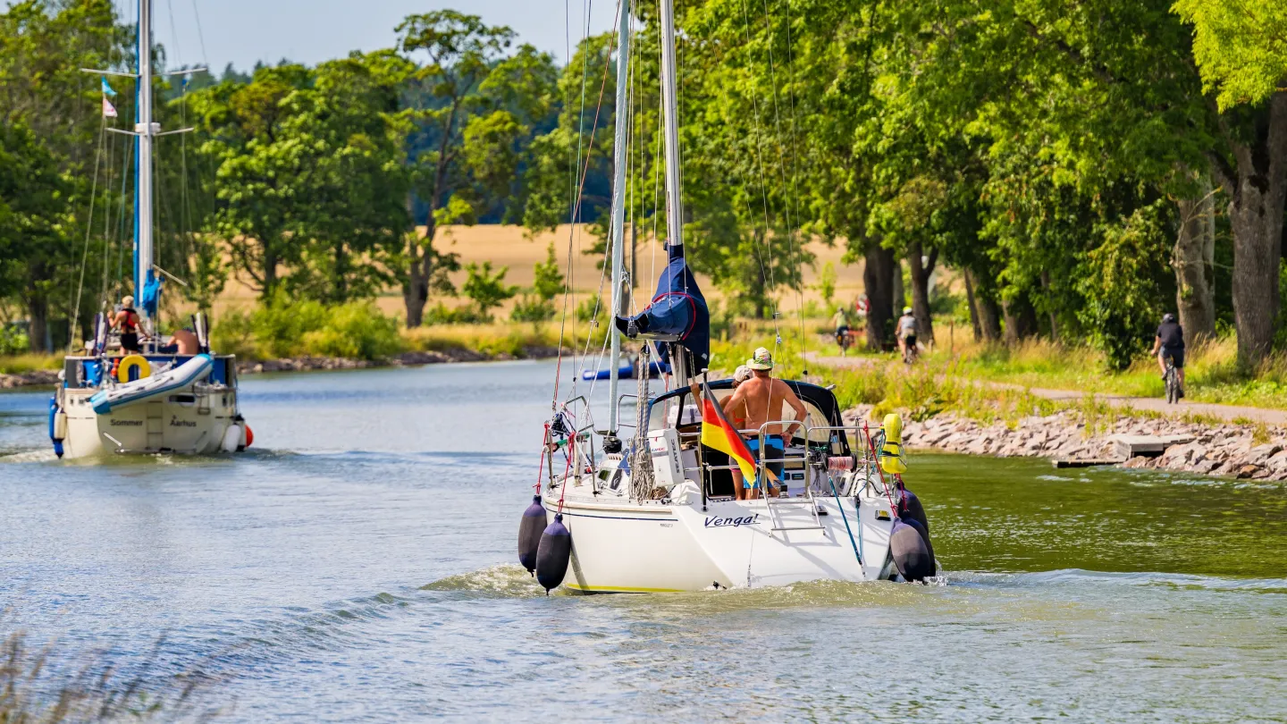 Segelbåtar på Göta kanal 