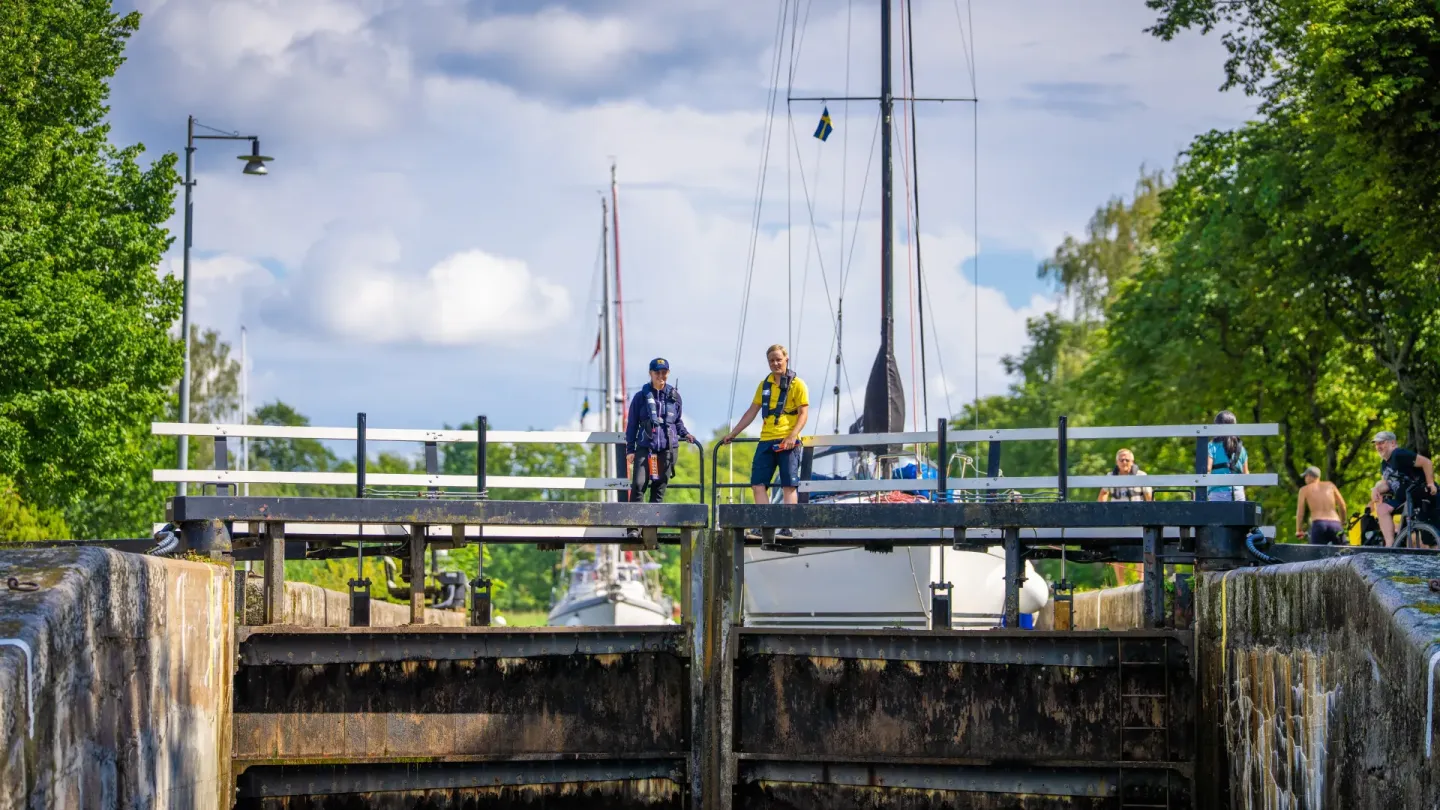 Slussvärdar på slussport 